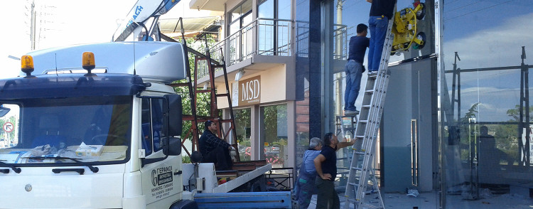 Τοποθετήσεις και Αποξηλώσεις 12